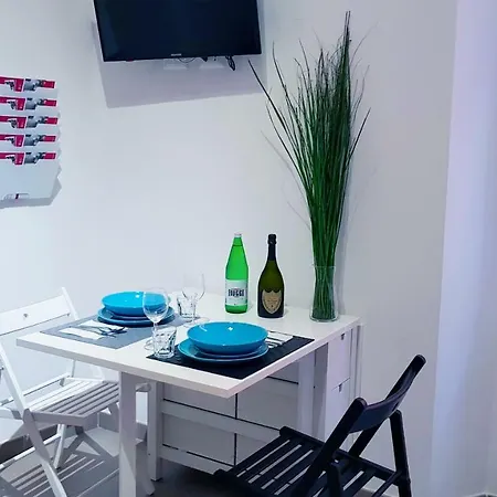 Apartment Apartment36 *